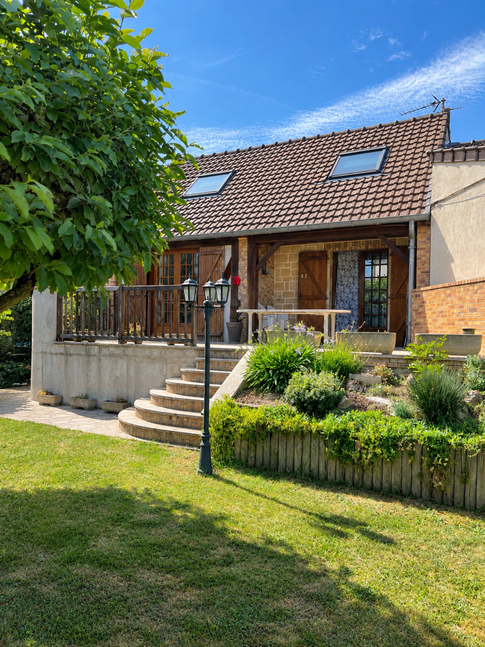 Maison 4 pièces 80 m² · au Blanc-Mesnil · 80 m² · 359 500 €